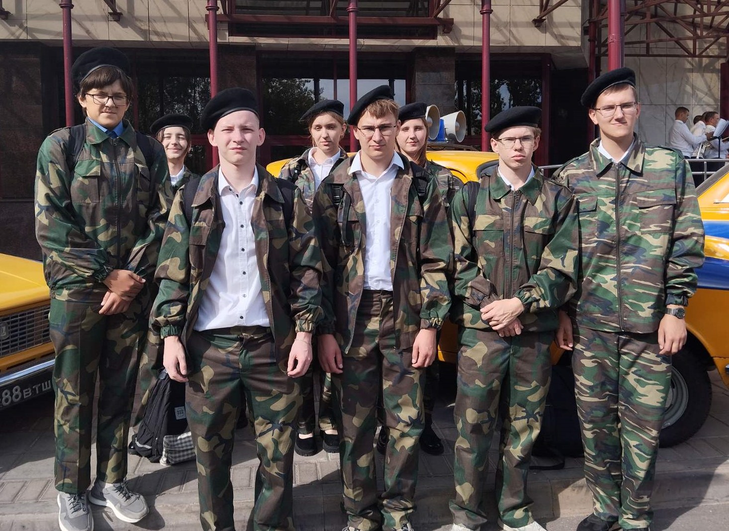 Учащиеся военно-патриотической группы, приняли участие в закрытии 24 республиканского смотра конкурса ДПС