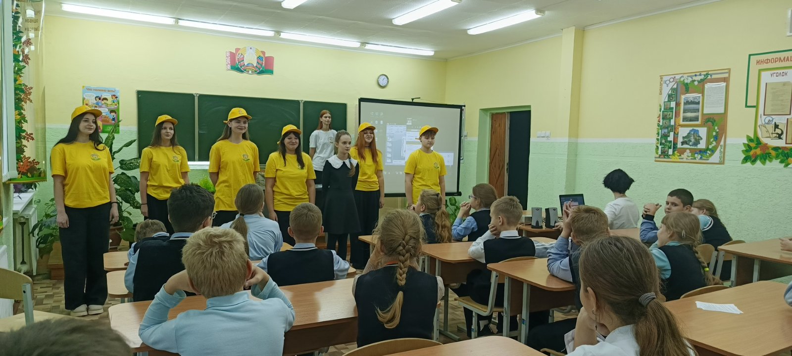 В рамках проекта «Тепло семьи» прошло выступление агитбригады и также, организована своя игра по вопросам семейного воспитания