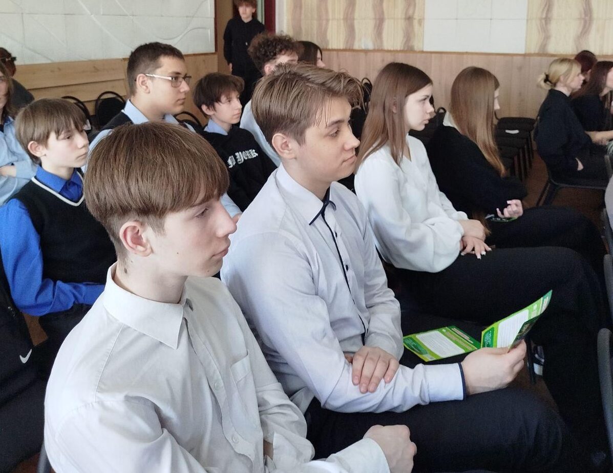 Учащиеся приняли участие в ярмарке целевой подготовки на базе средней школы 44 г.Витебска