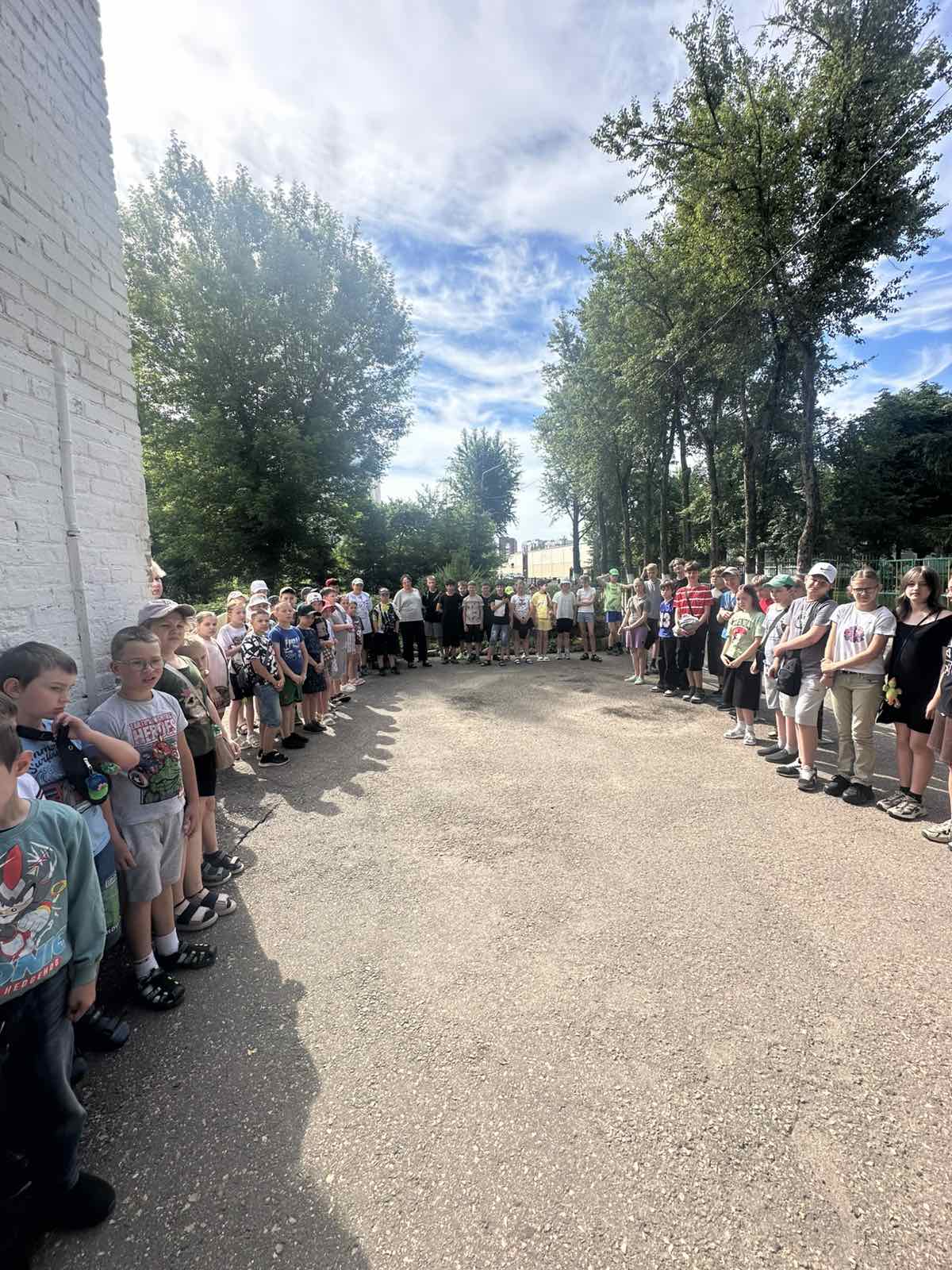 Тренировочная эвакуация воспитанников лагеря на случай действия в экстремальной ситуации